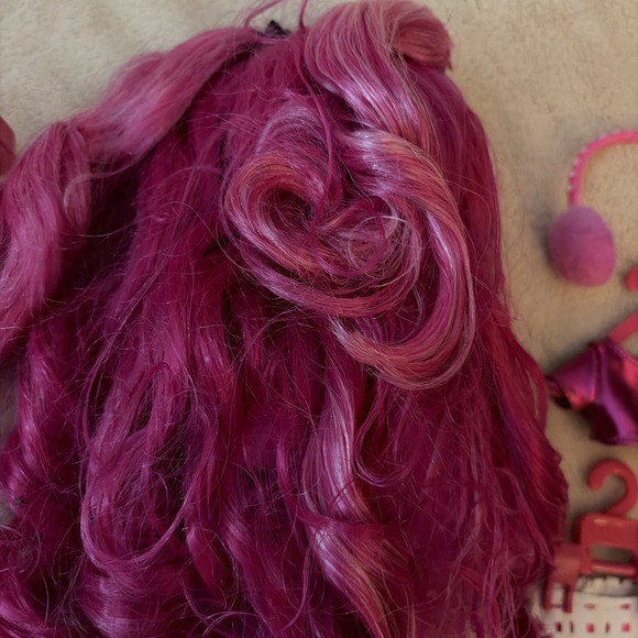 Rainbow High Stella Monroe Doll & Accessories - Picture 5 of 12